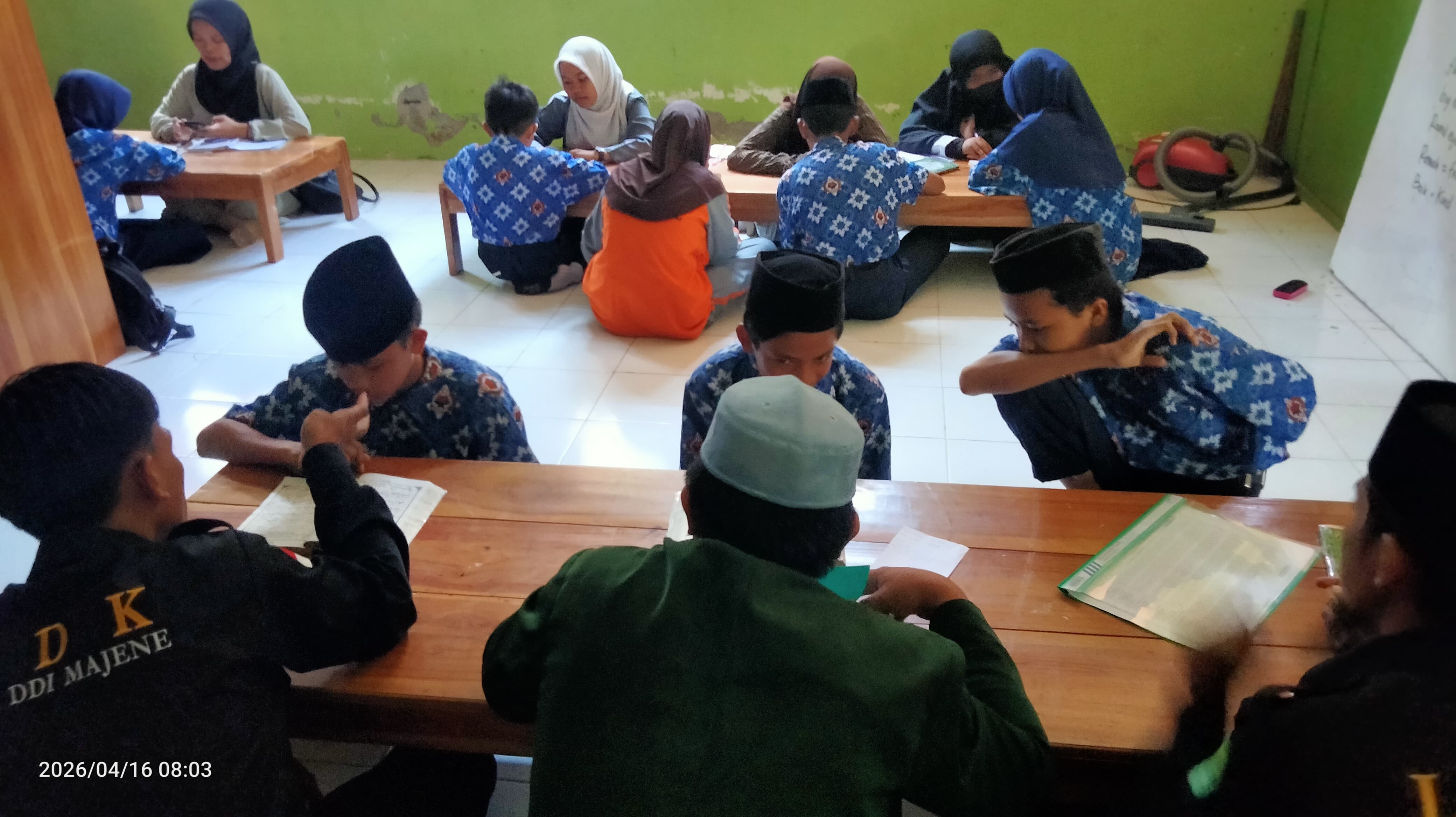 LANGKAH NYATA MEMBUMIKAN AL-QUR’AN: BBAQ STAI DDI MAJENE BERJALAN KONSISTEN SETIAP MINGGU